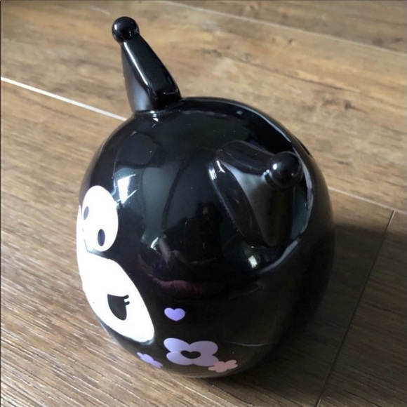 KUROMI-NWT Ceramic Bank - Picture 6 of 7